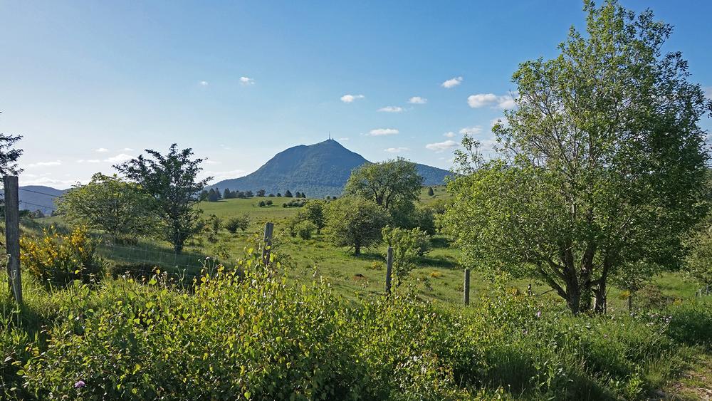 Autour du puy de Manson à VTT