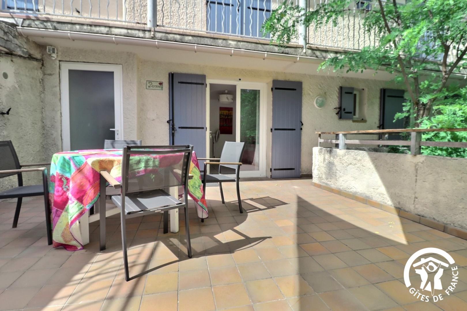 Pivoine, Cadolive - photo 32