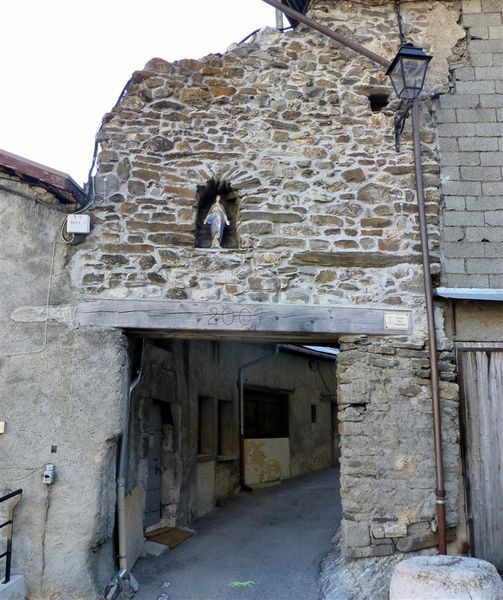 L'Arcade, rue de l'Arche