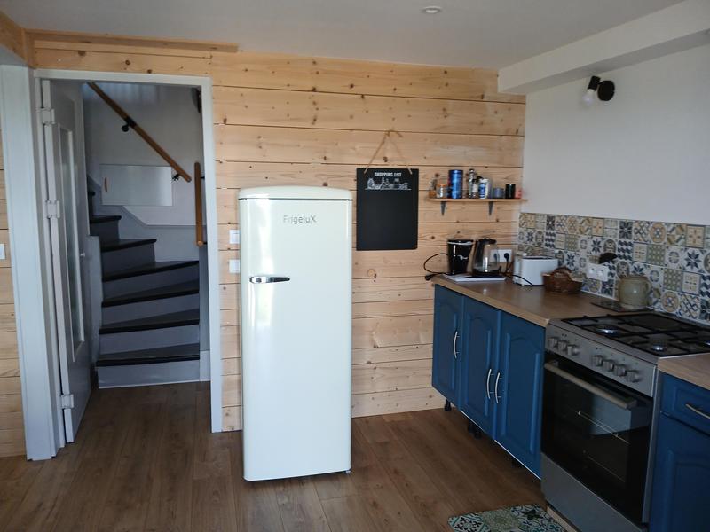 Maison aux volets bleus_Thizy-les-Bourgs