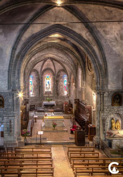 Visite de l'église de Yenne et fragments d'histoire_Yenne
