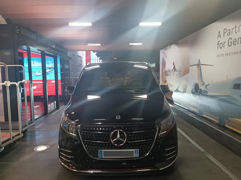 Nice-airport-business-class