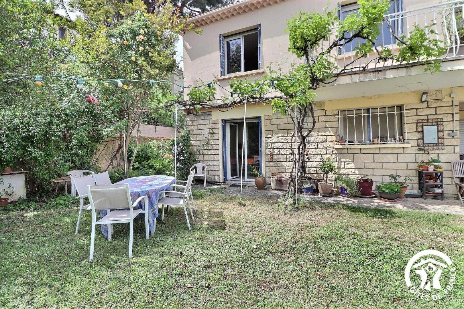 Le Clos Fleuri, Istres - photo 21