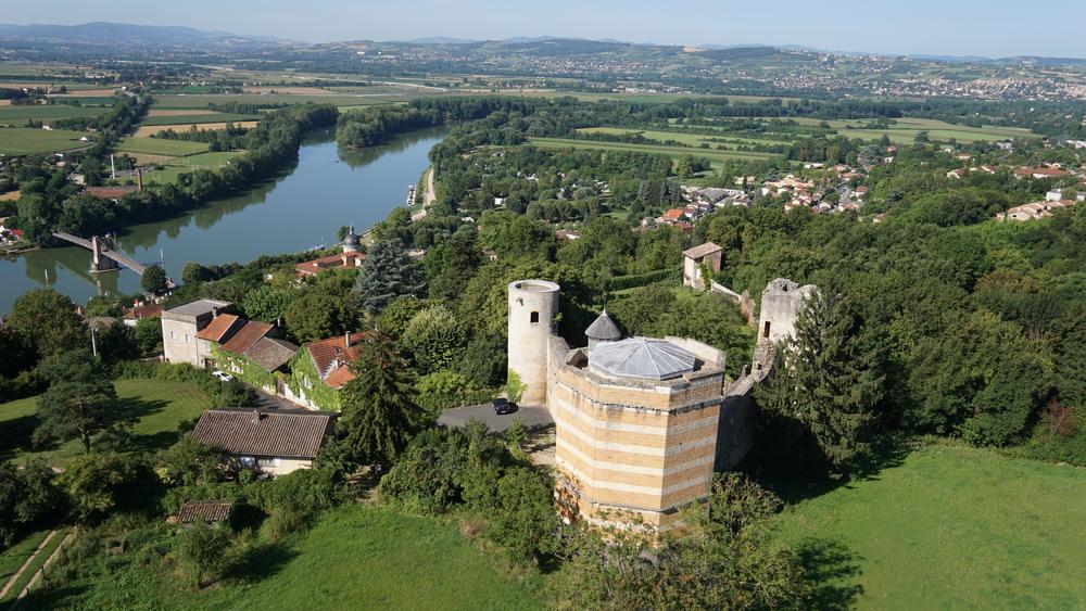 http://Visite%20commentée%20du%20Château-fort%20de%20Trévoux