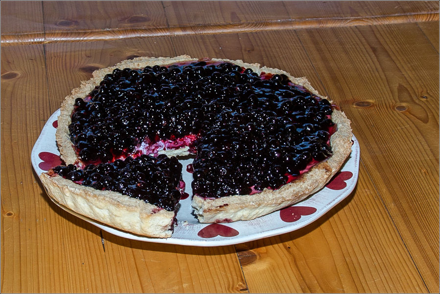 Tarte aux myrtilles porposé au Restaurant le joli Bois