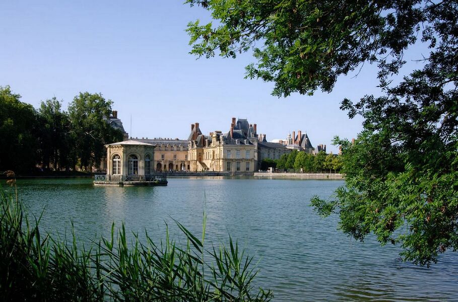 Cours, parcs et jardins du Château de Fontainebleau