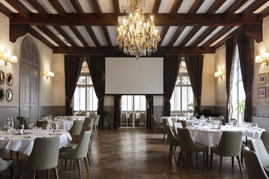 Restaurant - Château des Comtes de Challes