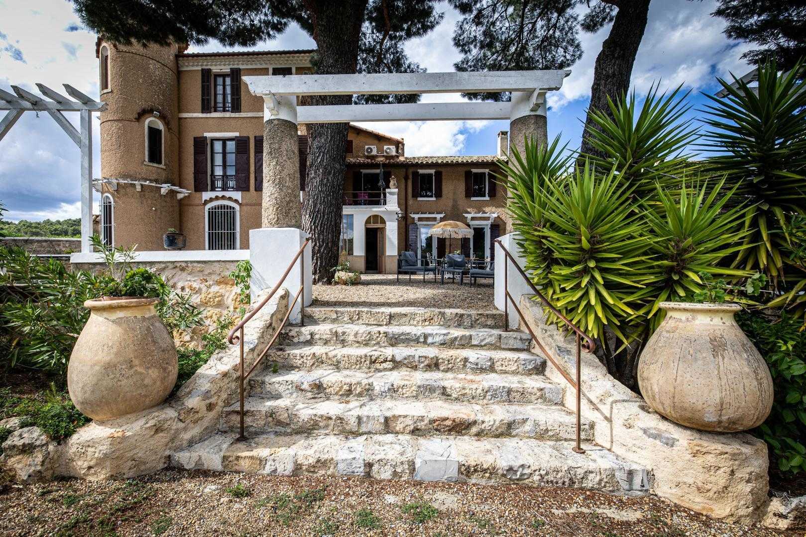 Le Domaine de l'Aube, Saint-Marc-Jaumegarde - photo 24