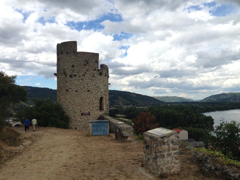 Tour Pierregourde