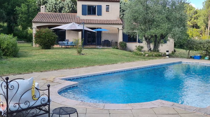 Villa avec piscine et climatisation proche d'Aix-en-Provence — photo 3