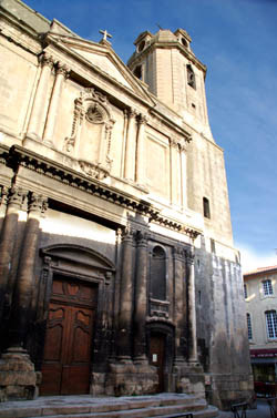 Eglise St Julien  France Provence-Alpes-Côte d'Azur Bouches-du-Rhône Arles 13200