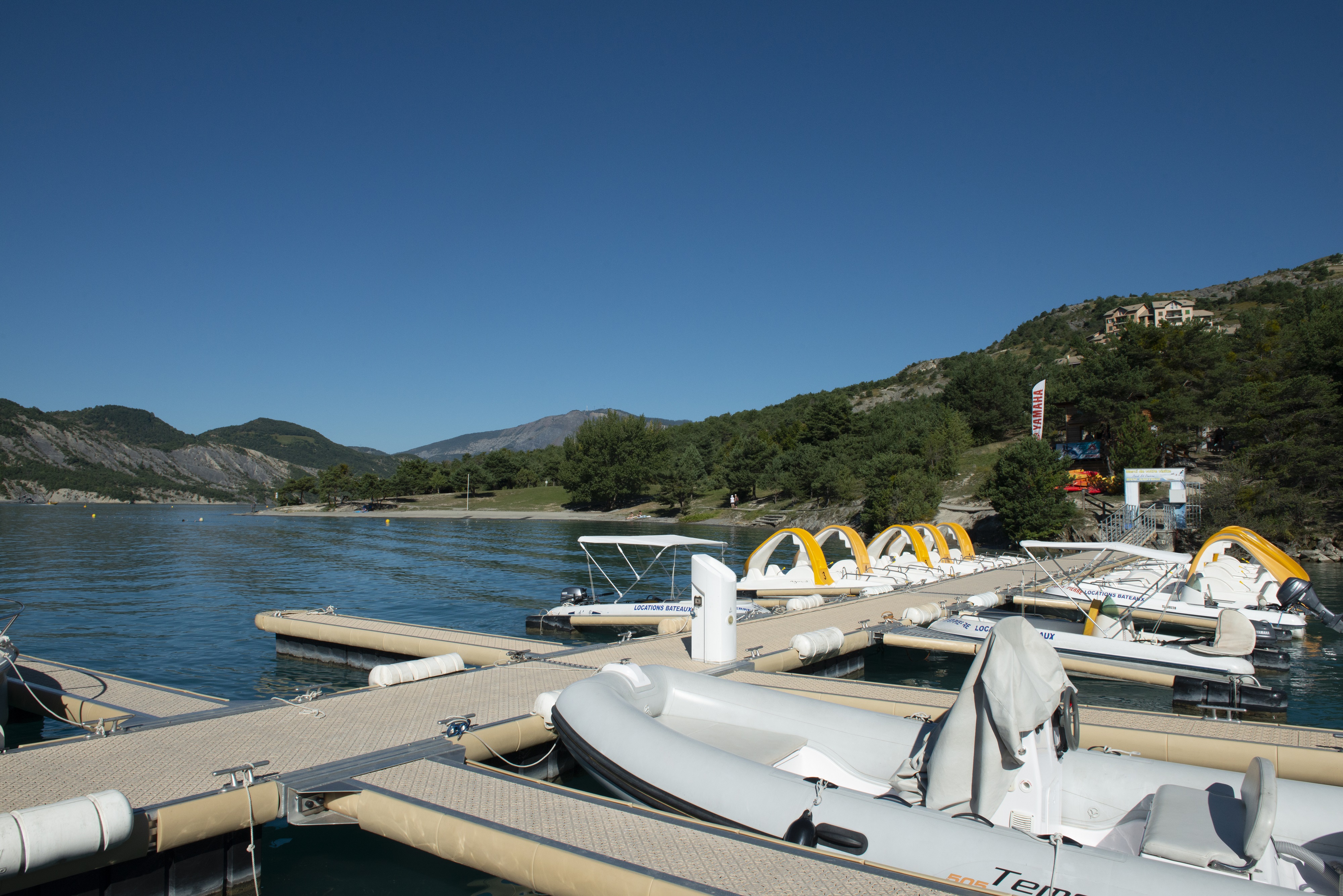 Plage de Port Saint-Pierre - Le Sauze-du-Lac