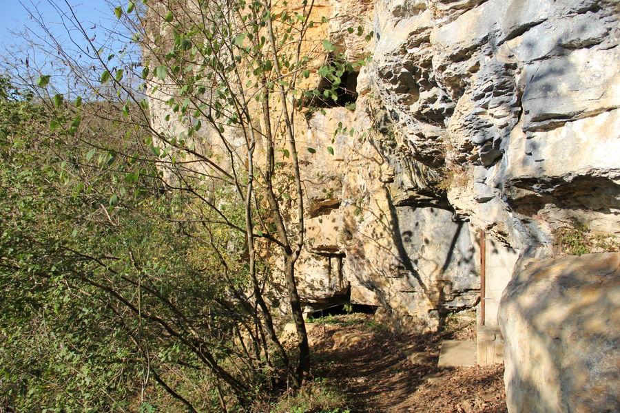 Grotte de la Roche - Salavre