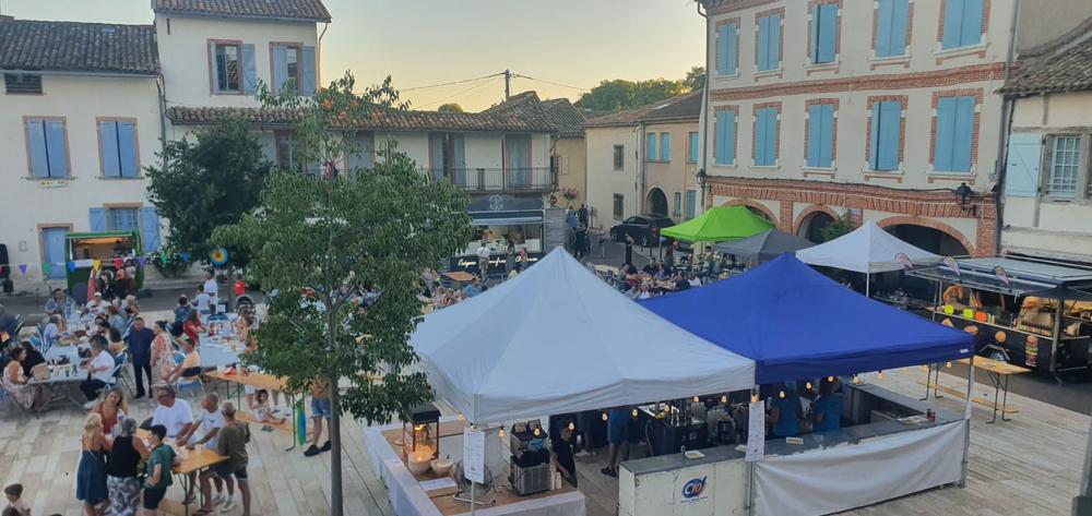 Marché gourmand, fête du village