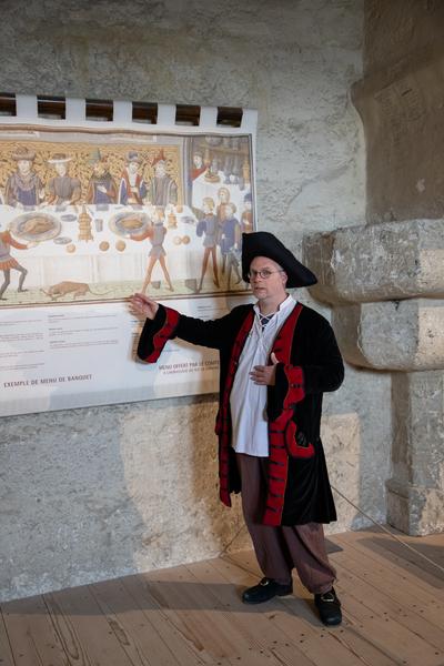 Suivez le Major Montrond - Visite guidée de la Tour de Crest_Crest