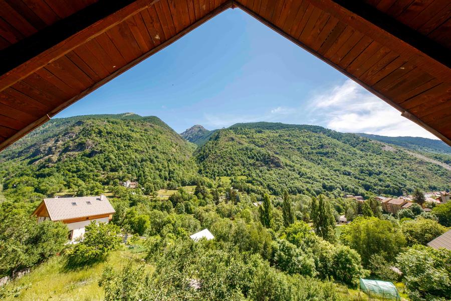 Gîte Les Cytises-Vue depuis le gîte-Saint-Étienne-de-Tinée-Gîtes de France des Alpes-Maritimes