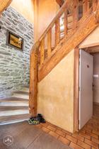 L'escalier qui monte aux chambres