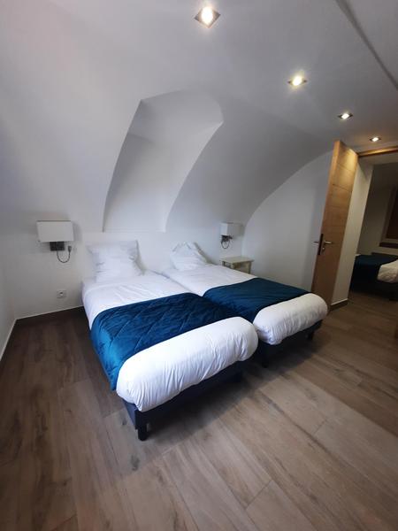 Chambre à deux lits simples