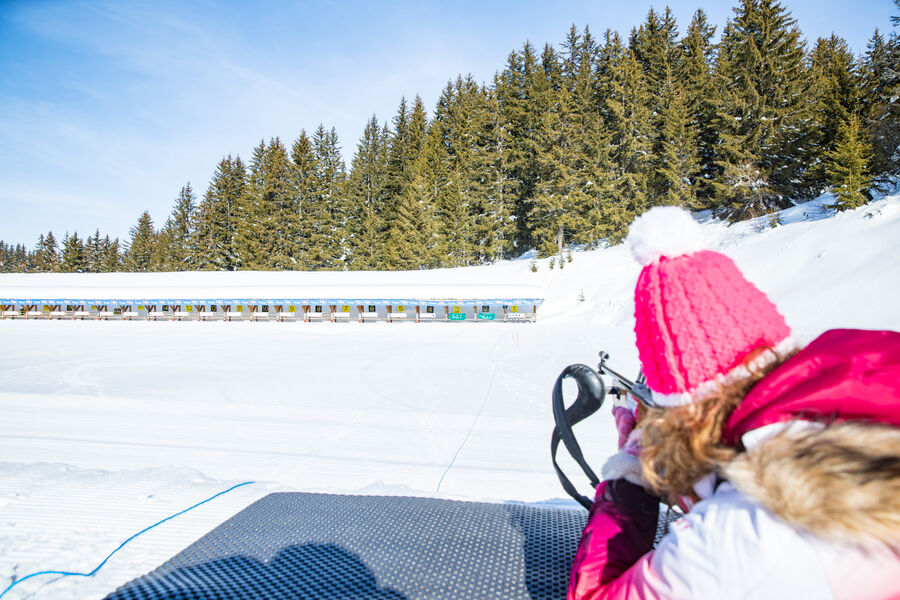 Biathlon sur la pas de tir des Saisies