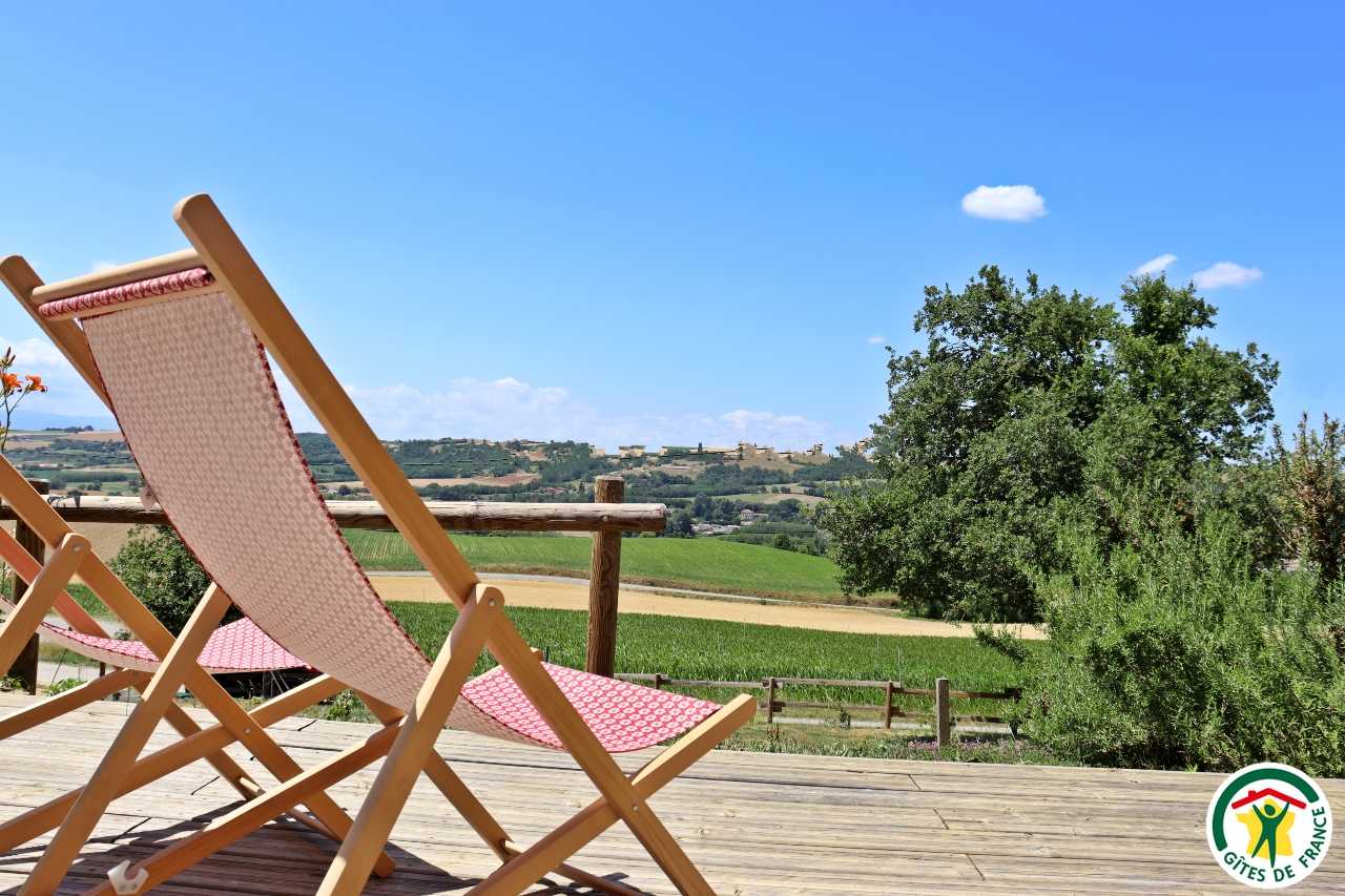 Terrasse avec chiliennes