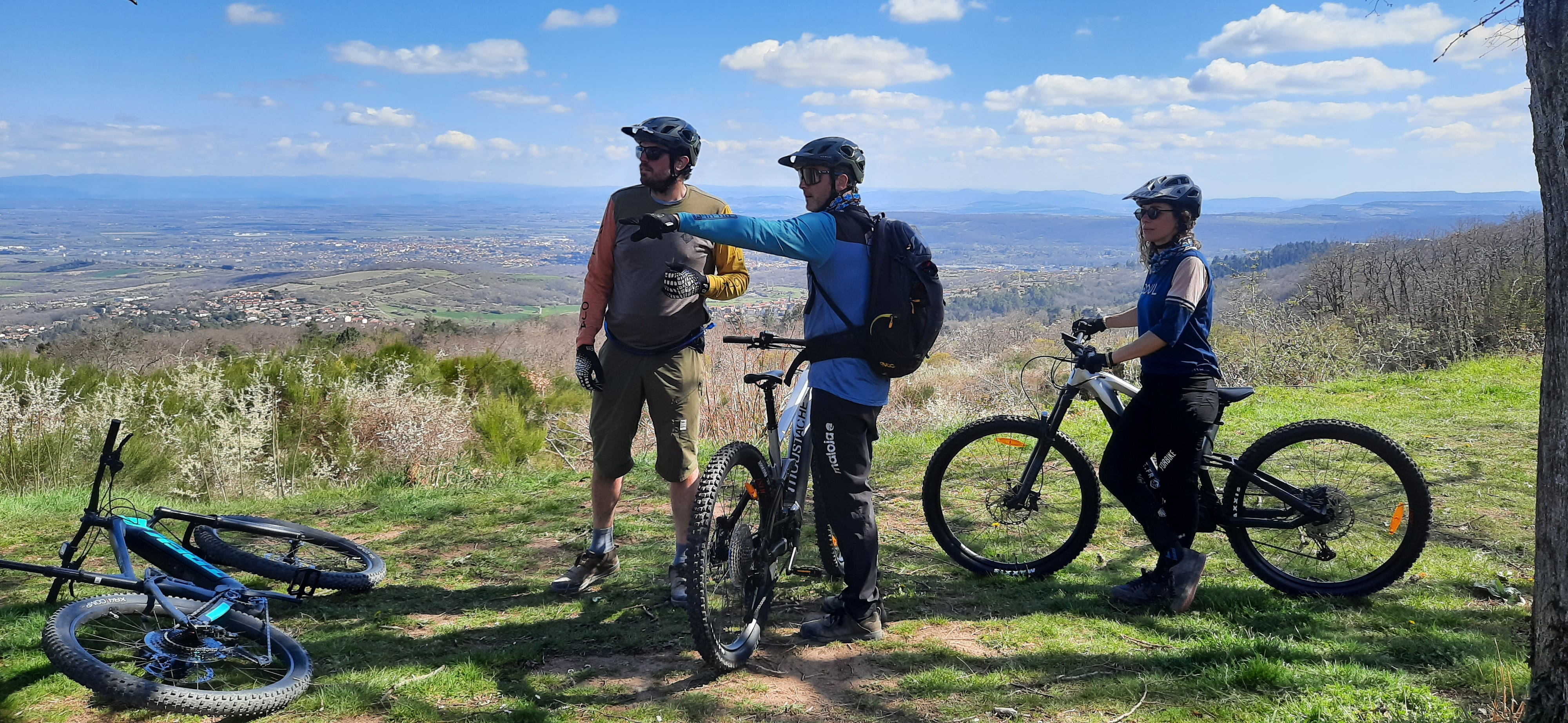 Accompagnateur Vélo - Le Vélodrome Châtel-Guyon