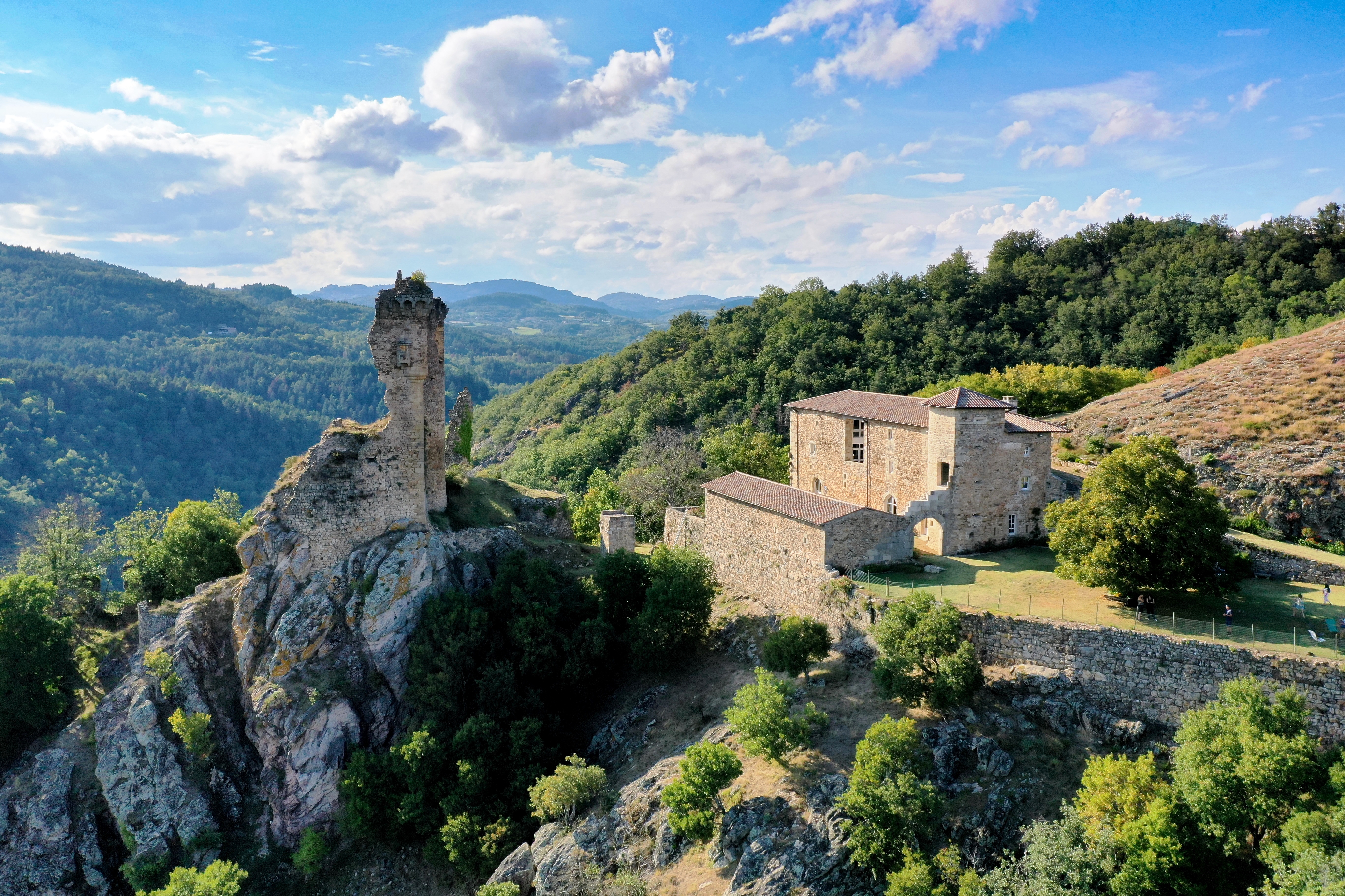 Alle leuke evenementen! : Journées européennes du patrimoine : visite commentée du Château de La Tourette