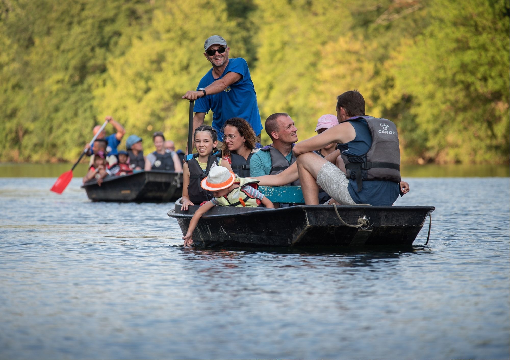 Balade en barque et observation des castors