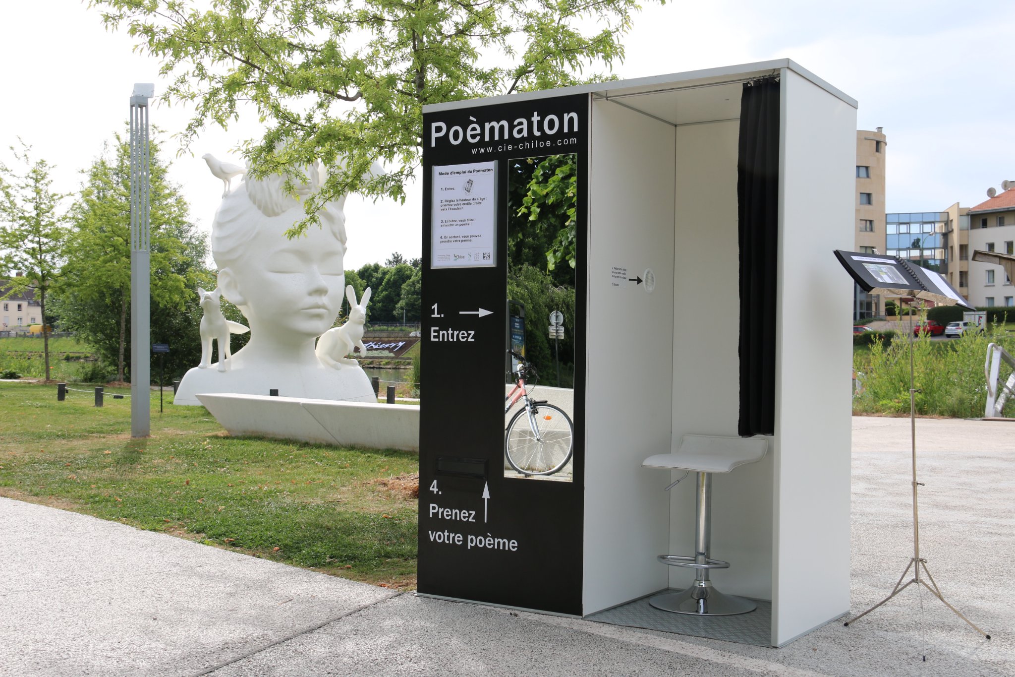 Les Monument&rsquo;Arles – Le Poèmaton