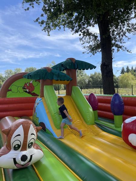 Gonflable de l'espace -5ans - Loupisco Park