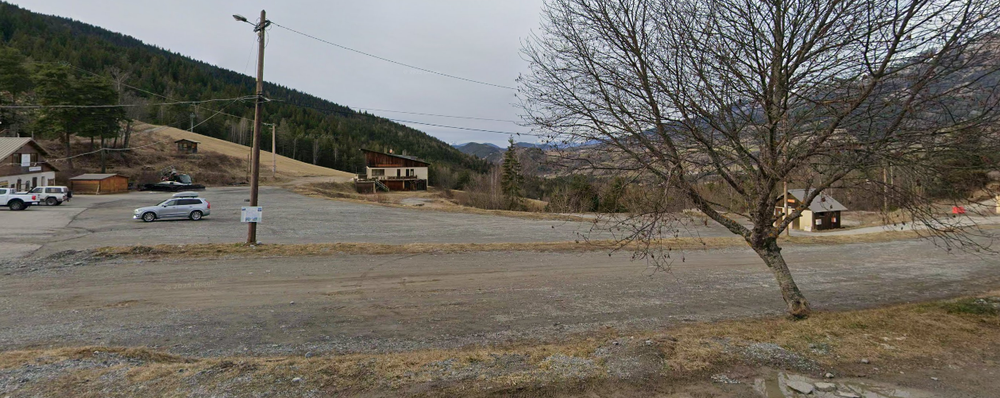 Aire de stationnement pour Camping-car Le Grand-Puy_Seyne