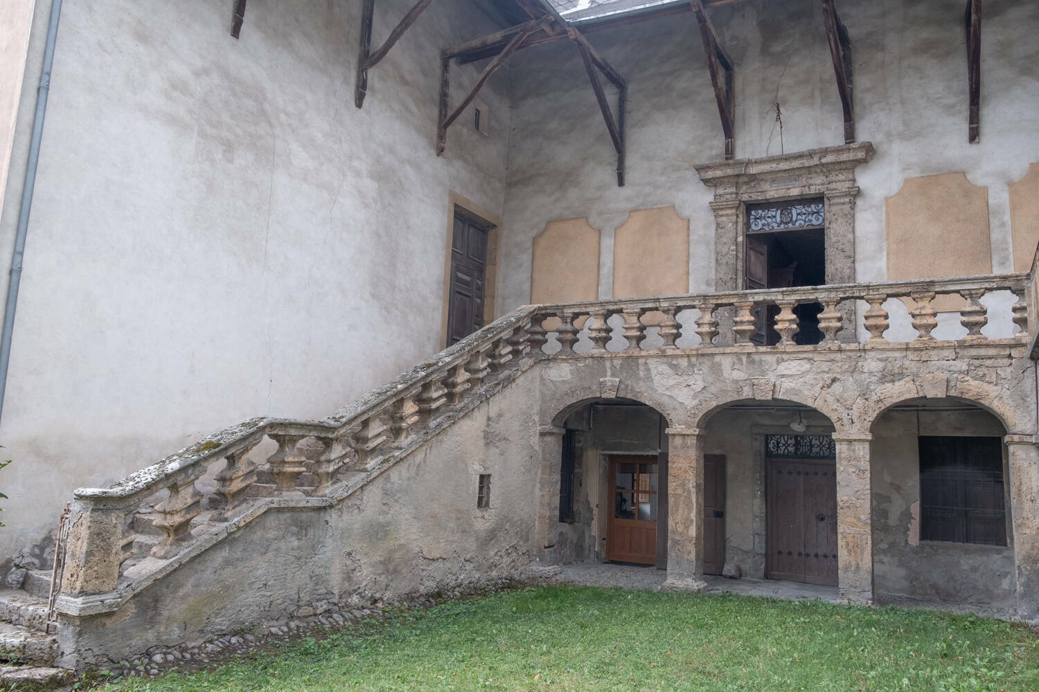 escalier_d-honneur.jpg