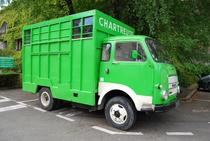 chartreuse_int_17_021_-2.jpg