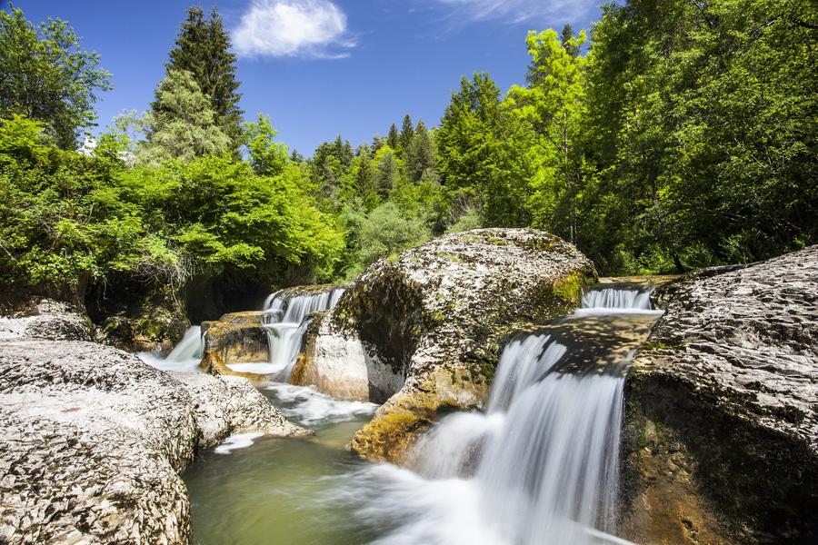 Marmites de Géant en Terre Valserhône
