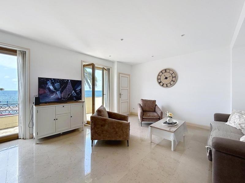 Villa Kriss-Espace salon-Nice-Gîtes de France des Alpes-Maritimes