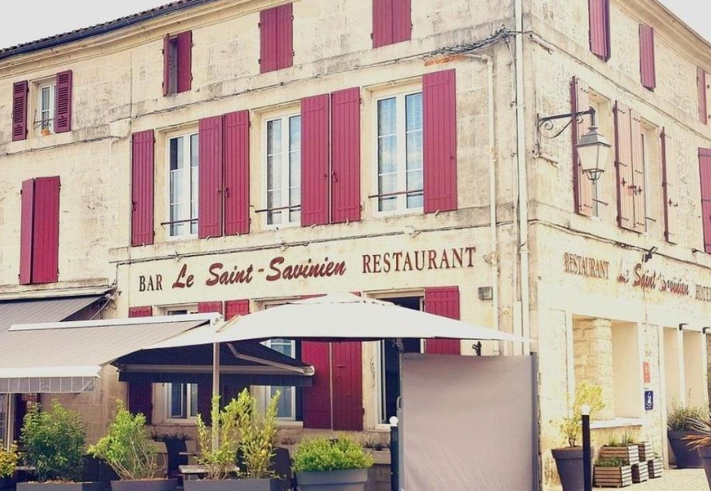 Hôtel Le Saint-Savinien