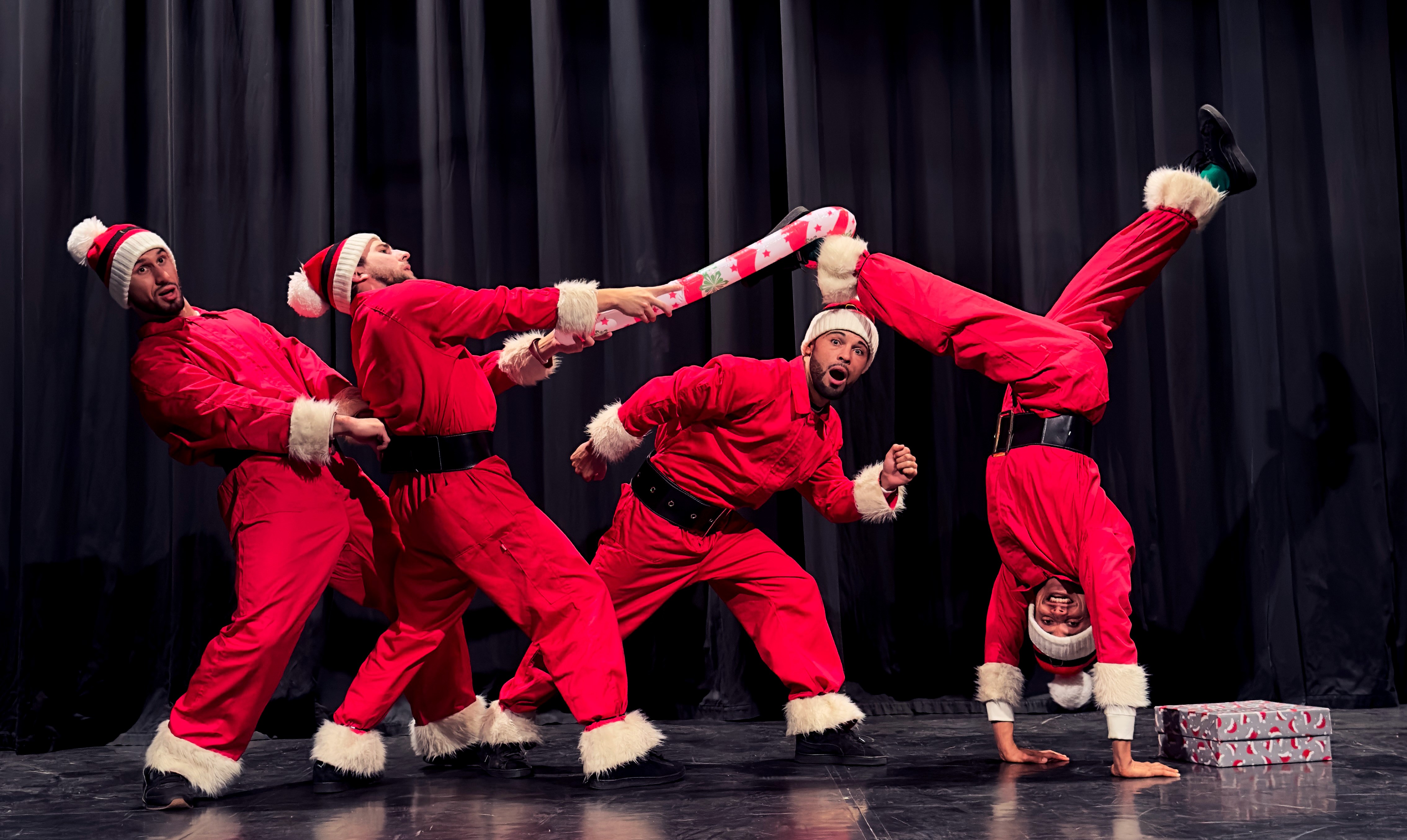 Spectacle de Noël : Surprise Noël Show