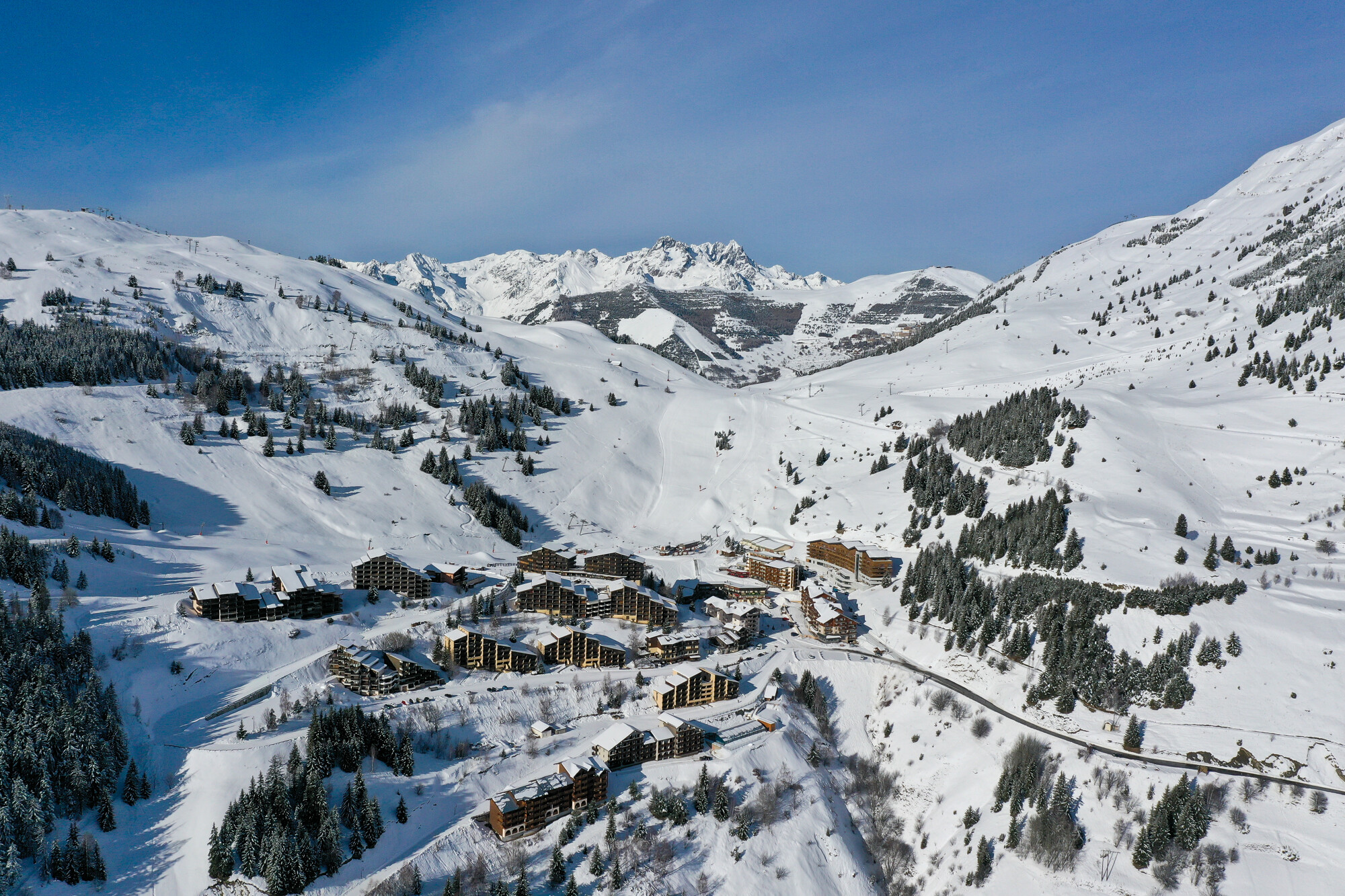 Les Sûres - en raquettes depuis Auris-en-Oisans
