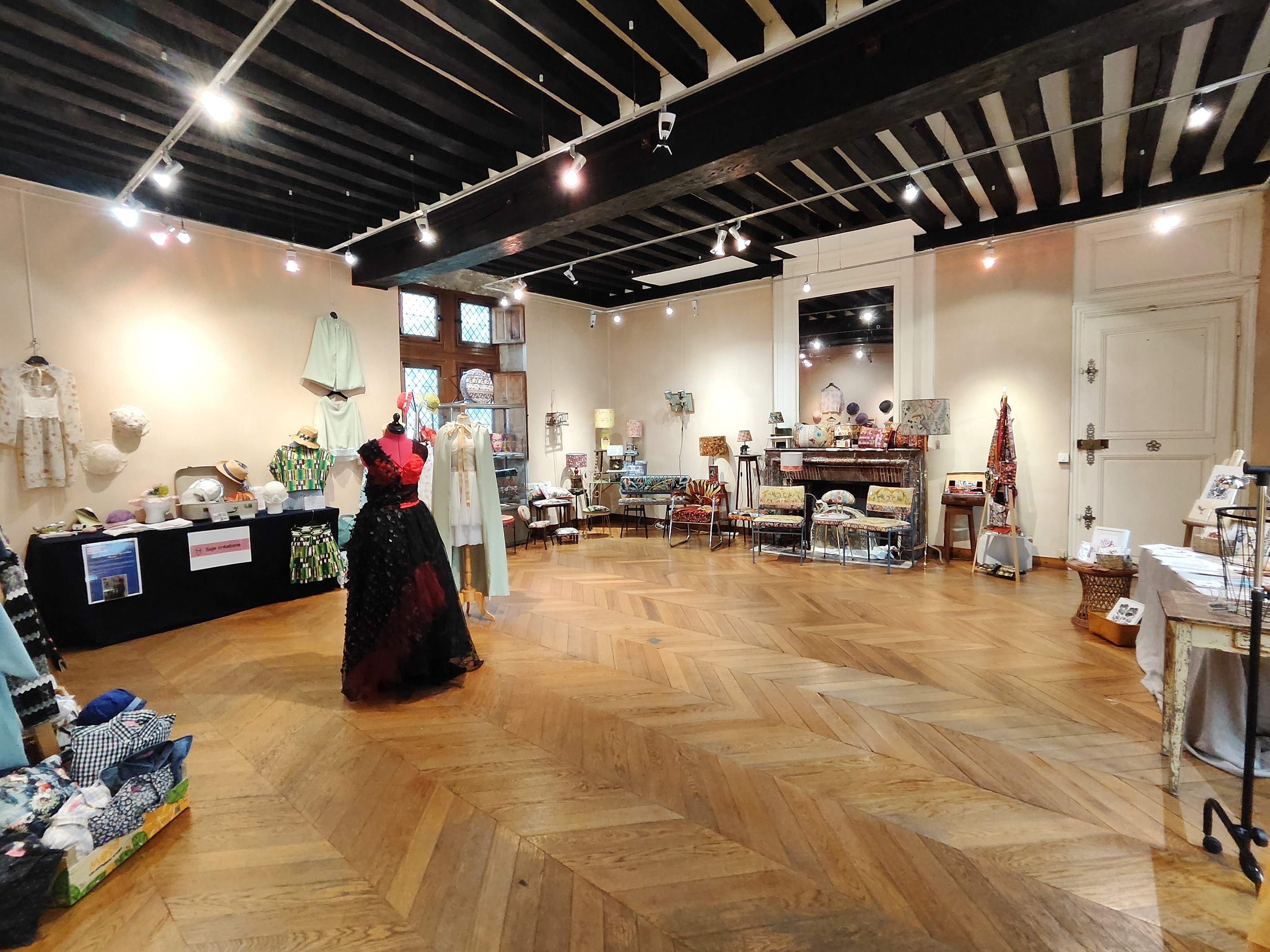 Marchu00e9 des producteurs et des artisans locaux_u00c9tampes