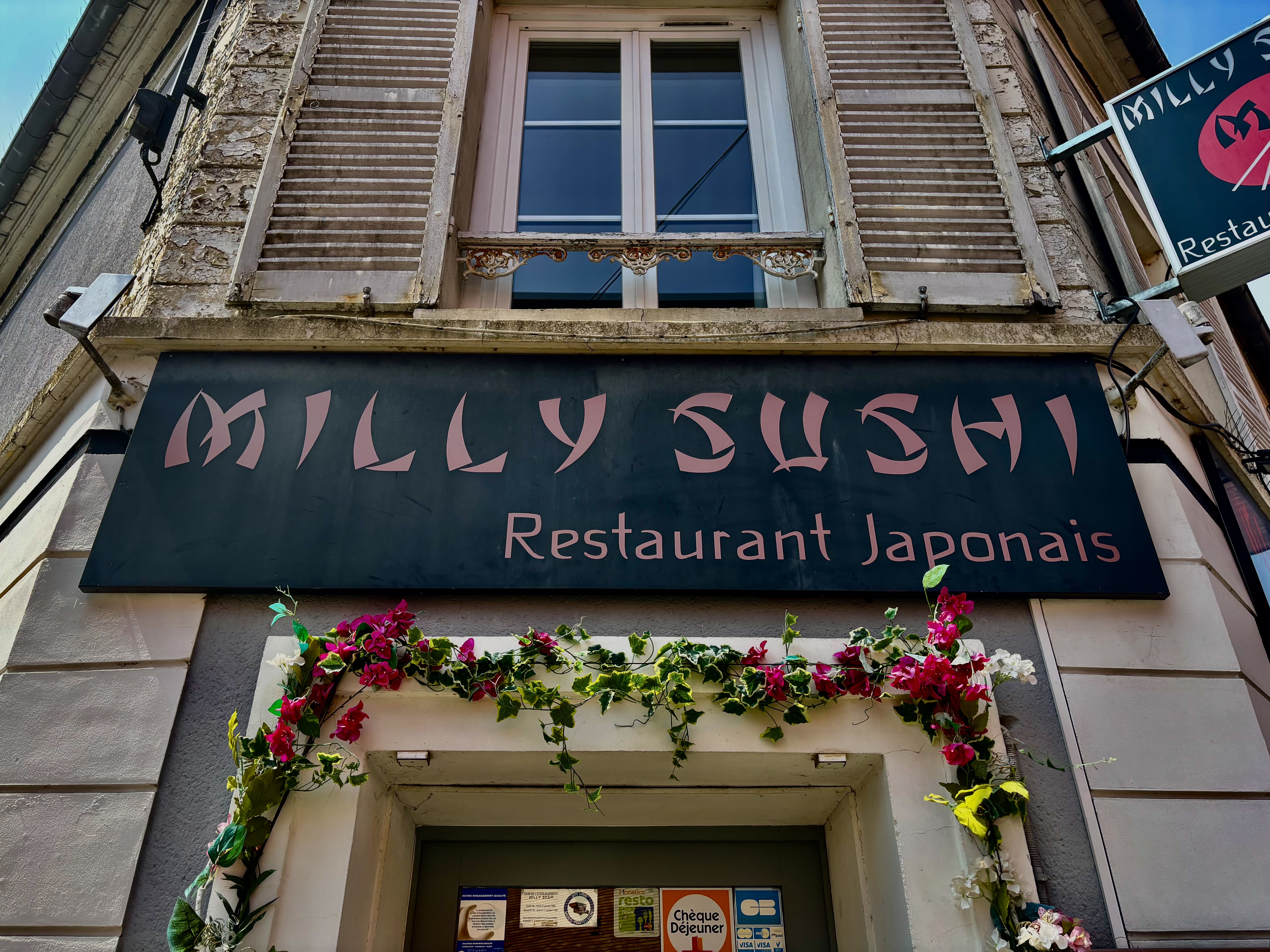 Milly Sushi_Milly-la-Foru00eat