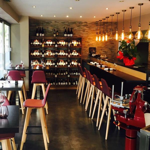 Cocotte et vins à Saint-Maur-des-Fossés 