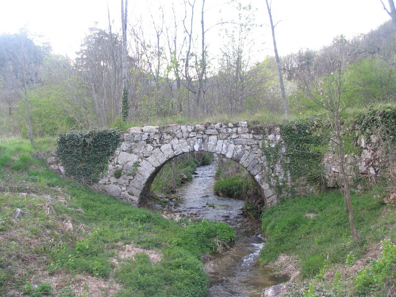 Vieux pont sur le Mézayon (Saint-Alban-dAy,Ardèche), Hist