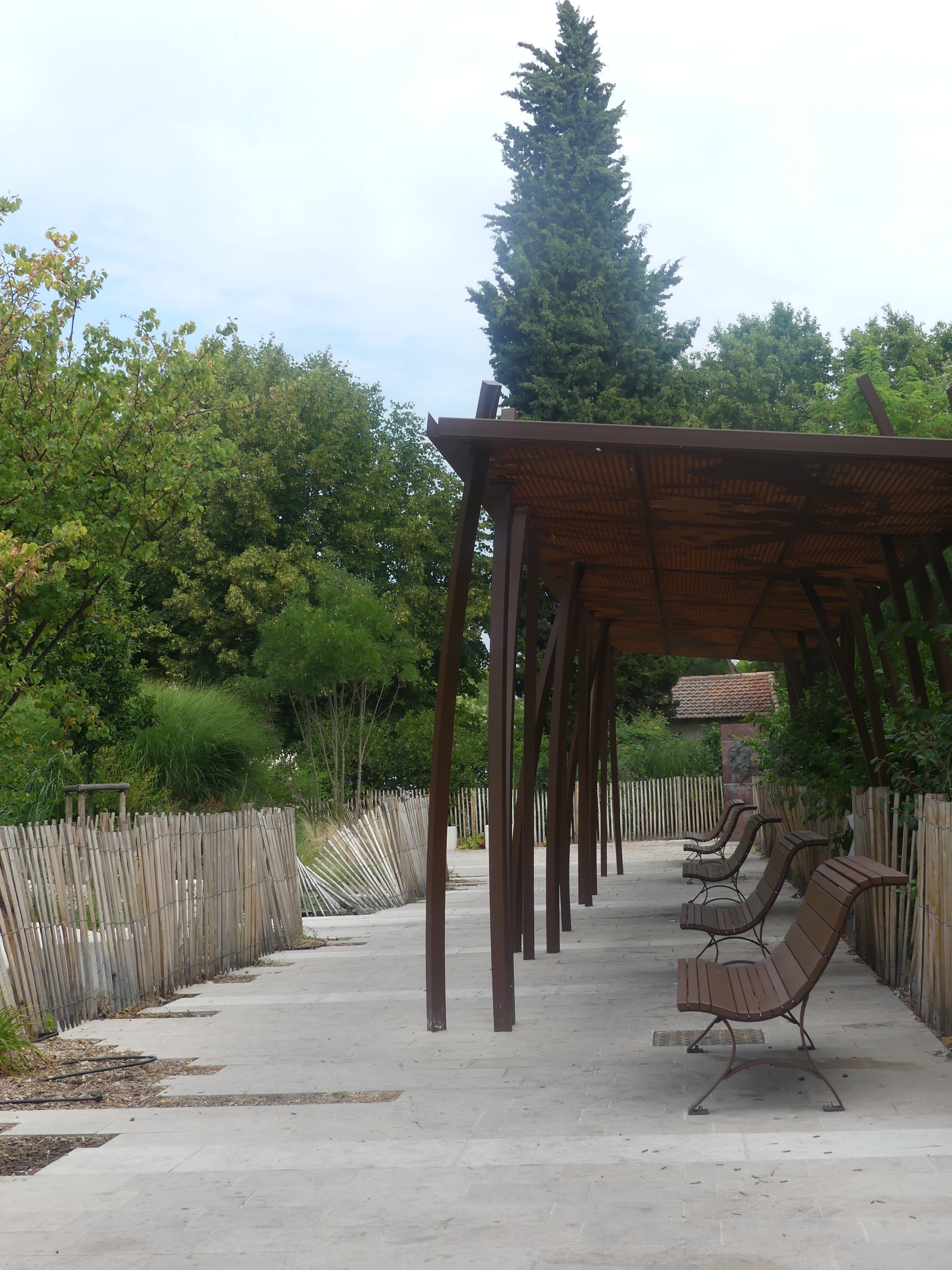 Jardin Salvador Dali, Marignane - photo 8