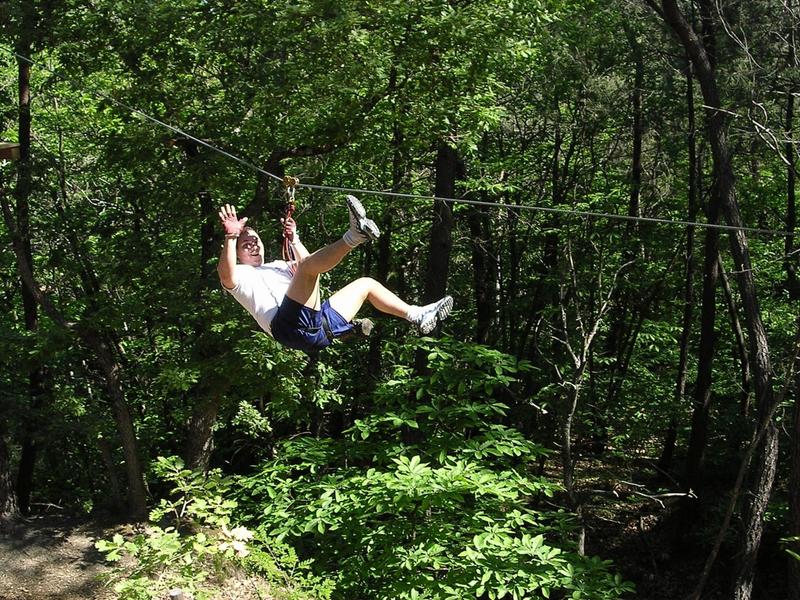 Parcours aventure dans les arbres 