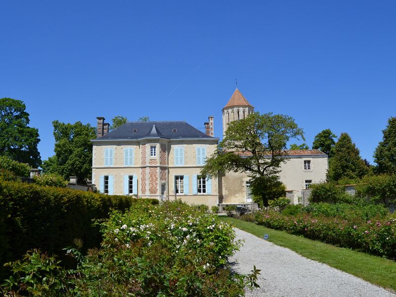 Centre historique de Surgères