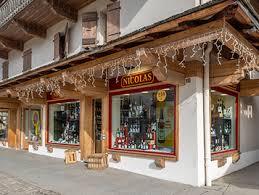 La Cave des 2 Seigneur — Caves & Dégustations à Haute-Savoie