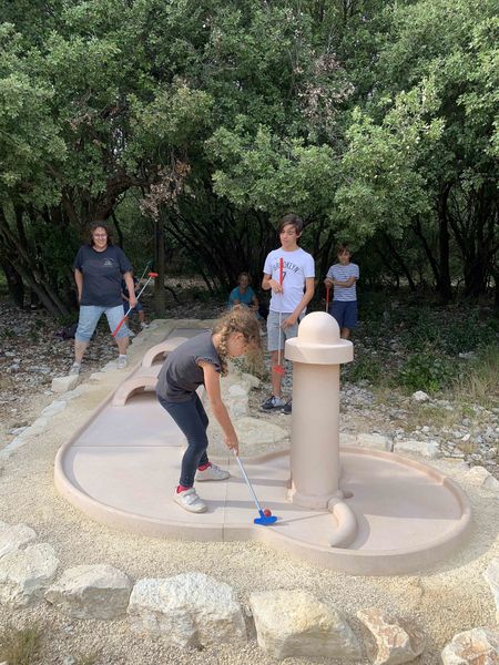 Grotte Forestière Mini-Golf 2022