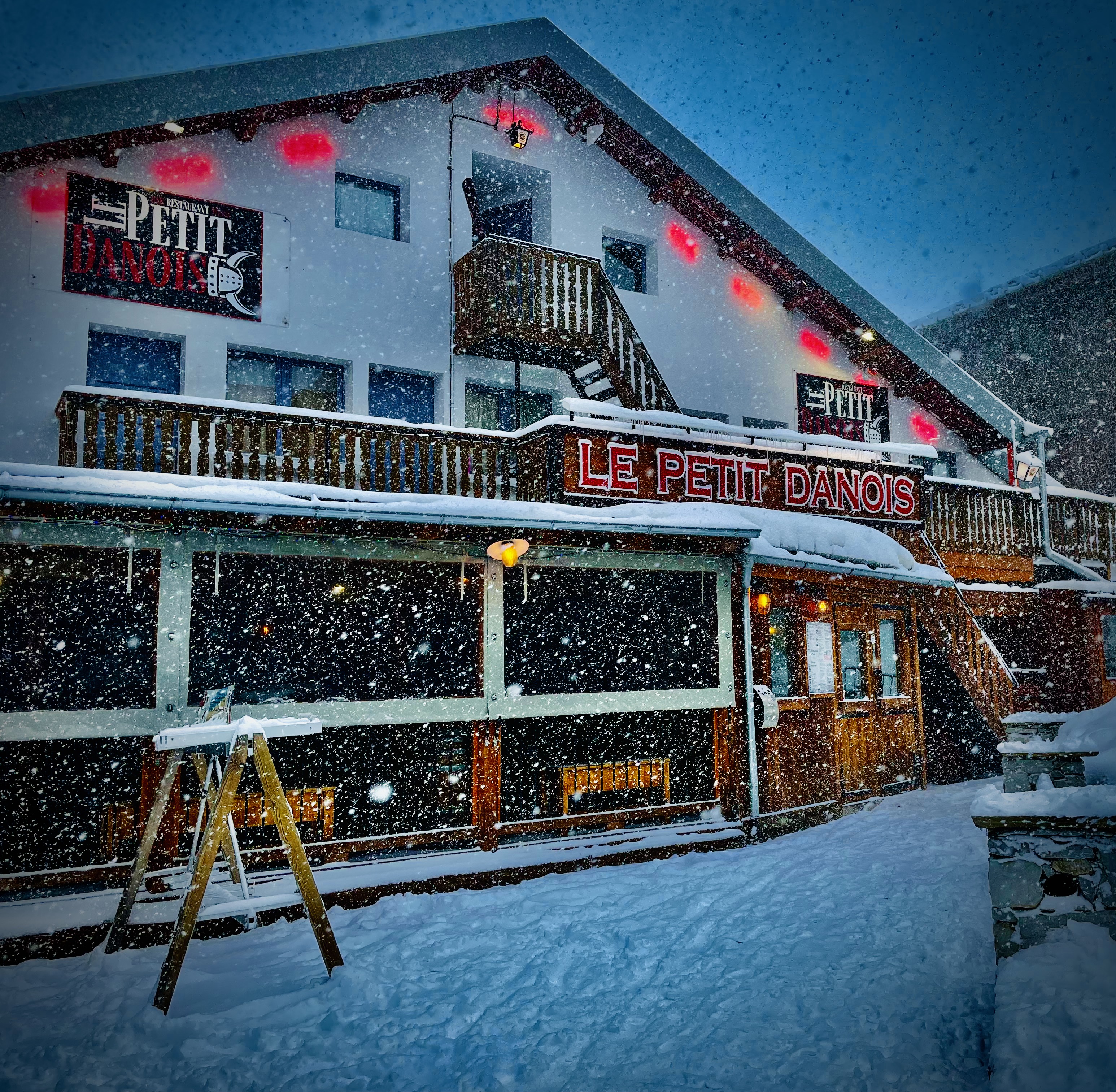 Façade extérieure - Le Petit Danois Val d'Isère