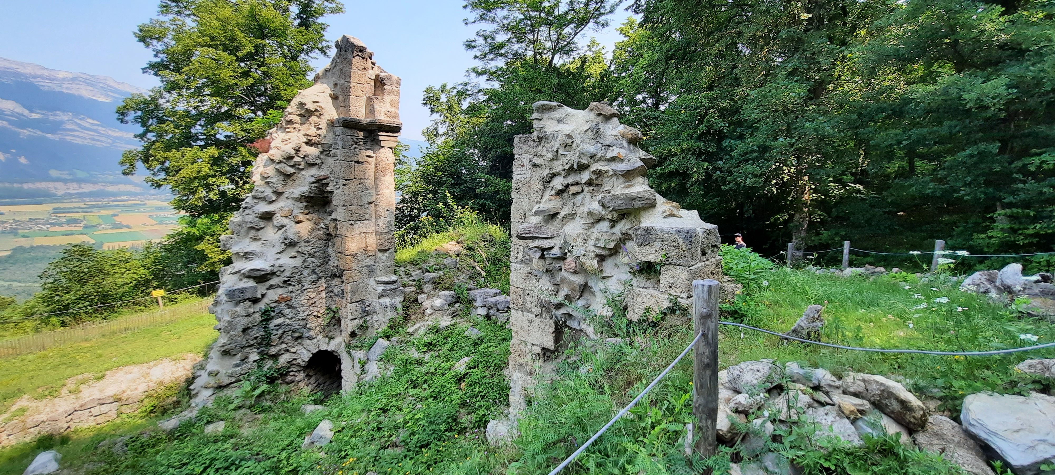 Visite du Prieuré de Saint-Michel de Connexe_Champ-sur-Drac