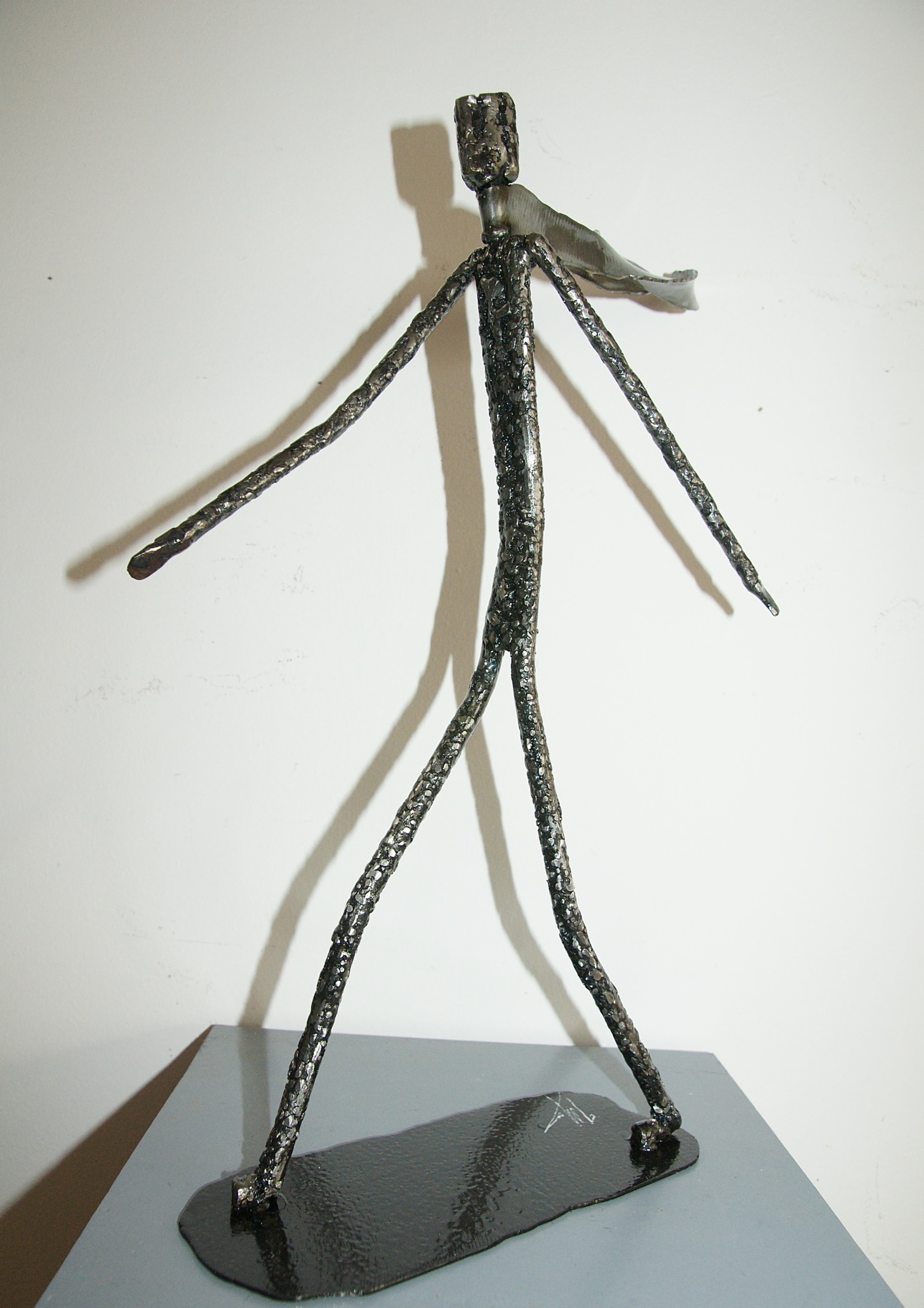 Exposition sculptures en acier et céramique, verre filé par Jean Moreau et Florence Loonis