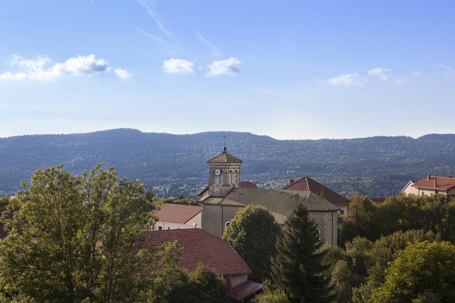 Giron 1000 station et village_Giron